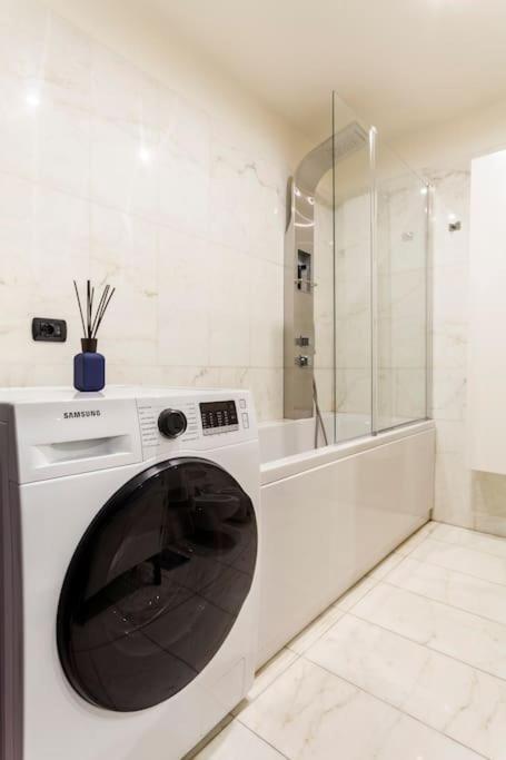 The Boutique Houses - Downtown - Close To Bocconi University Milano Exteriör bild