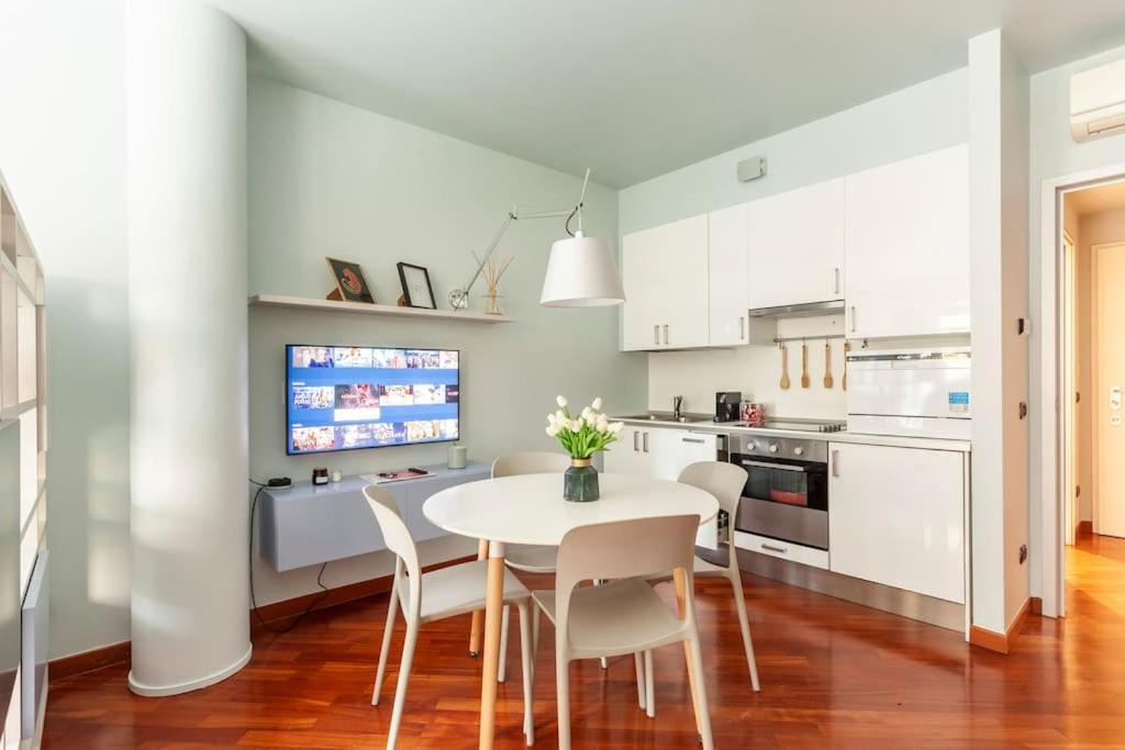 The Boutique Houses - Downtown - Close To Bocconi University Milano Exteriör bild